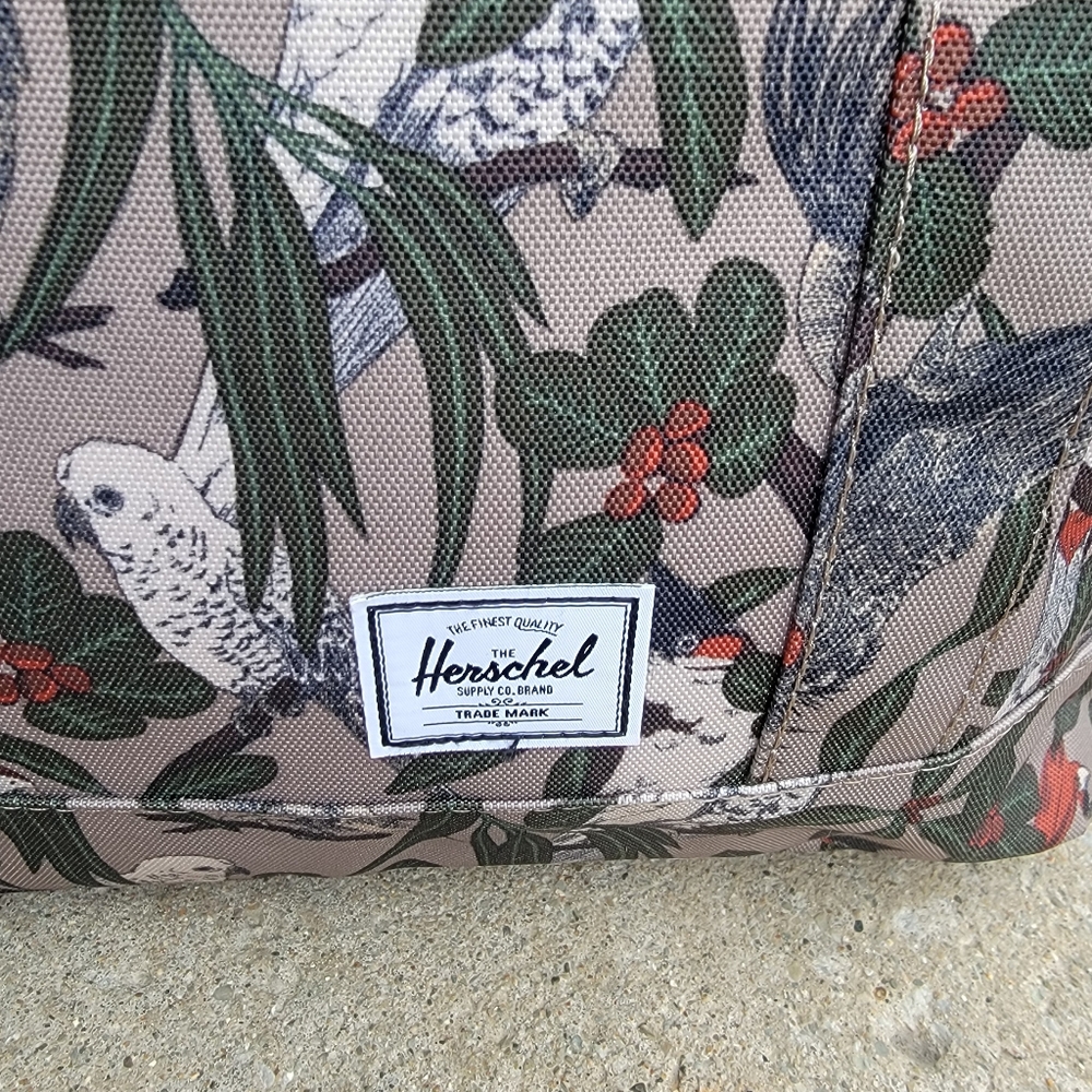 NWT Herschel Supply Nylon Leather Brindle Parlor Parrot XL Market Tote - Picture 4 of 9